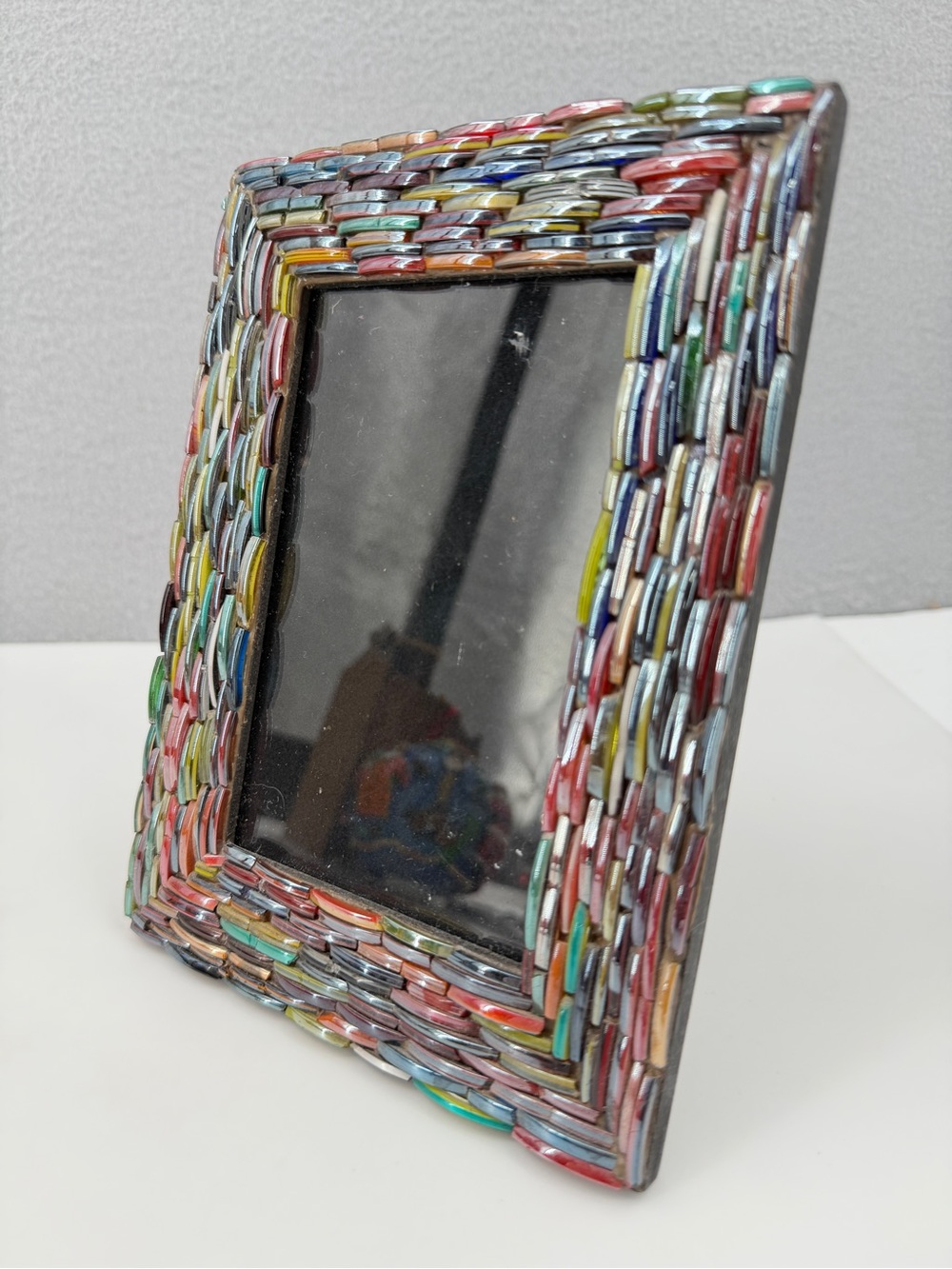 Cost Plus Multi Colored Glass Mosaic 4"x6" Free Standing Photo Picture Frame - Picture 3 of 14